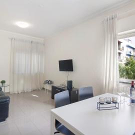 Matinhos House, hotel a Faro