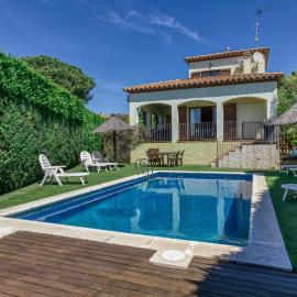 Fantastic Family Villa, hotel in L'Estartit