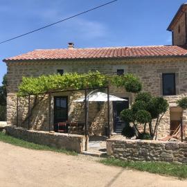 Gîte Les Vignes au Mas Dujau
