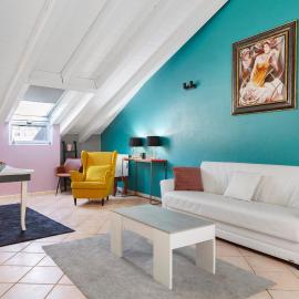 Mema Holiday Home