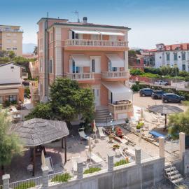Villa Corallo San Vincenzo, hotel in San Vincenzo