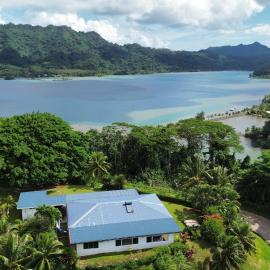 Grand Panorama Villa, hotel v mestu Tahaa