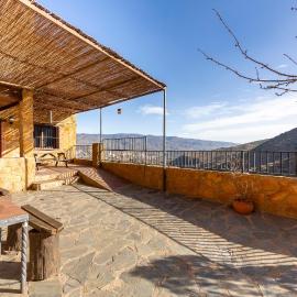 Casa Rural La Jirola-El Balcón, hotel u gradu Escúllar