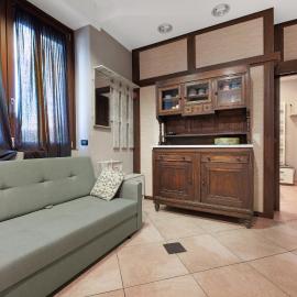 La Casa di Lu - Val D'Intelvi, hotel in Lanzo dʼIntelvi