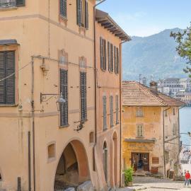 Antro Di Circe - Orta Centro