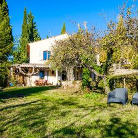 Villa Provence Vue Panoramique, hotel v destinácii Fayence