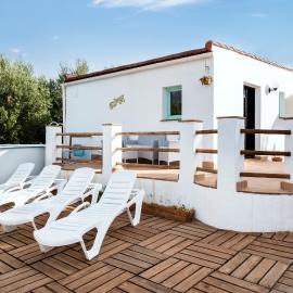 La Casita del Limoncito, hotel Alcaucínban