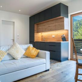 Julia's Guesthouse, Hotel in Auer