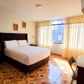 Hotel Palmeras Tacna、タクナのホテル