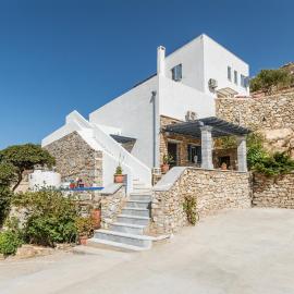 Vrahos Tinos, hotel a Pánormos