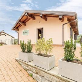 Chalet La Greta Vista Superiore, hotel in Firenzuola