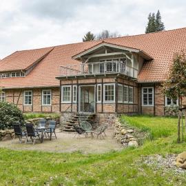 Suite mit Wintergarten, hotel in Dedelstorf