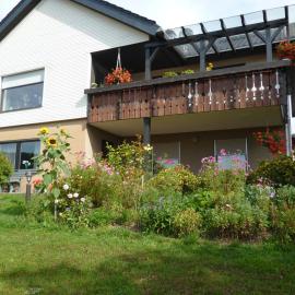 Ferienwohnung Blumenwiese