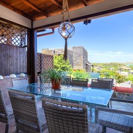 Villa Jacuzzi، فندق في ستينتينو