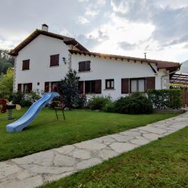 Apartamento Rural Jana, hotel en Alles