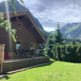 Chalet Finkennest, hotel in Neukirchen am Großvenediger
