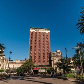 Ramada Plaza by Wyndham Tucuman, hotel di San Miguel de Tucumán