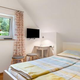Kleines Zimmer am See, hotel in Bodman-Ludwigshafen