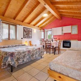La Fonte di Mariella - Monolocale, Hotel in Dosso del Liro
