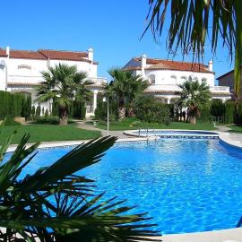 Lovely villa in family resort
