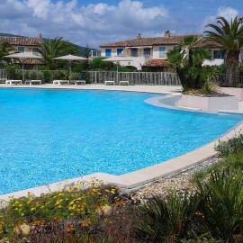 Villa Domaine du golf de Roquebrune, hotel in Roquebrune-sur-Argens