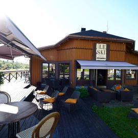 Le Ski Lodge & Steakhouse，Storlien的飯店