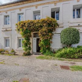 Appartement de maitre traversant