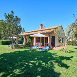 Mare Etrusco Villetta D2, hotel v destinaci Populonia