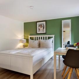 Idyllisches Zimmer Im Grünen, hotell sihtkohas Stelle