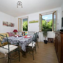 Jolie chambre au calme à Auzat