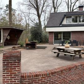 Bosvilla op privéterrein, zwembad, sauna &speeltuin, 16 pers Veluwe, hotel in Lunteren