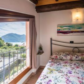 Mansarda con vista lago, Hotel in Sulzano