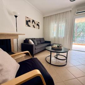 Casa d'Angelo by Horizon Homes, מלון בOrfánion