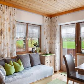 Haus Bergfrieden, hotel v destinácii Au im Bregenzerwald