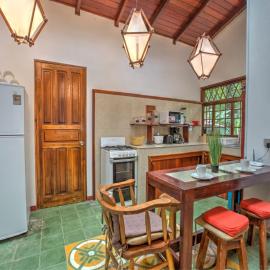 Villa 4 - Amazing 2 Bed Villa with Private Garden, Playa Chiquita