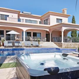 Sunshine Villa em Vilamoura