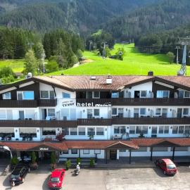 Hotel Heinz, ξενοδοχείο σε Brunico