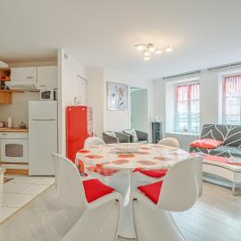 Appartement Les Bains - Erquy, hotel u gradu Erquy