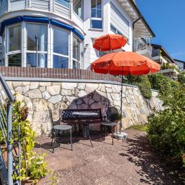 Haus Eisele, hotel v mestu Bad Urach