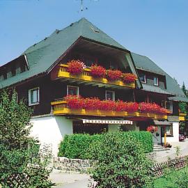 Ferienhaus im Grund, hotel u gradu 'Hinterzarten'