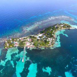 Blue Marlin Beach Resort, hotel a Dangriga