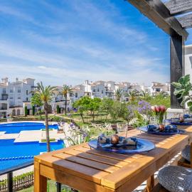 Casa Albatros - Poolside Retreat, hotel Torre-Pachecóban