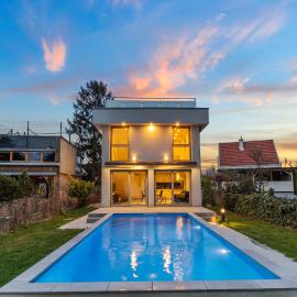 Villa Jäger mit Pool in Wien, Hotel in Wien