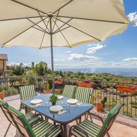 Oasi Dell'Etna, hotel u gradu Belpaso