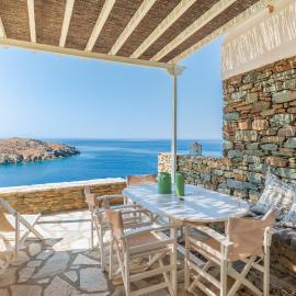 Sun Blooming Villa In Tinos Island, hotel in Agios Romanos