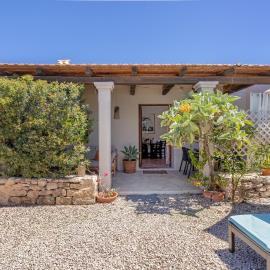 Es Pujols - Finca Can Mussenya, hotel in Illes Balears