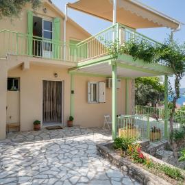 Nikiana hideaway
