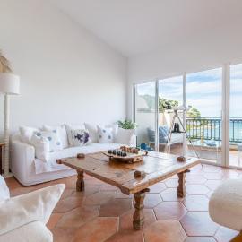 Beachfront Apartment Port de Soller