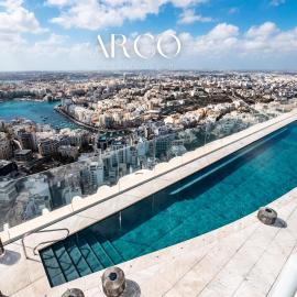 Luxury Little Gem Mercury Tower w Rooftop Pool By Arco Collection