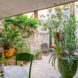 La Maison Dans Les Remparts